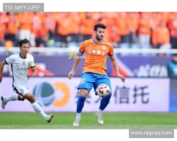 中超赛场上演精彩补射卡扎伊什维利助球队逆转胜利 中超赛场上演精彩补射卡扎伊什维利助球队逆转胜利