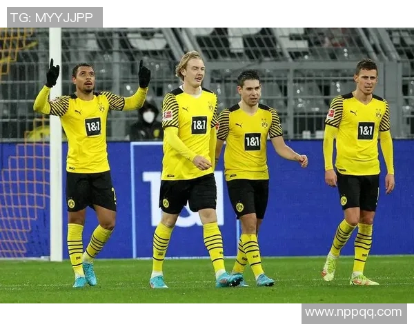 格拉德巴赫逆袭客场击败多特蒙德,创造惊喜胜利 格拉德巴赫逆袭客场击败多特蒙德,创造惊喜胜利