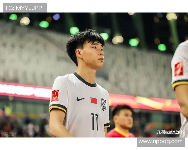 王钰栋无私助攻展现团队精神助力队友取得胜利